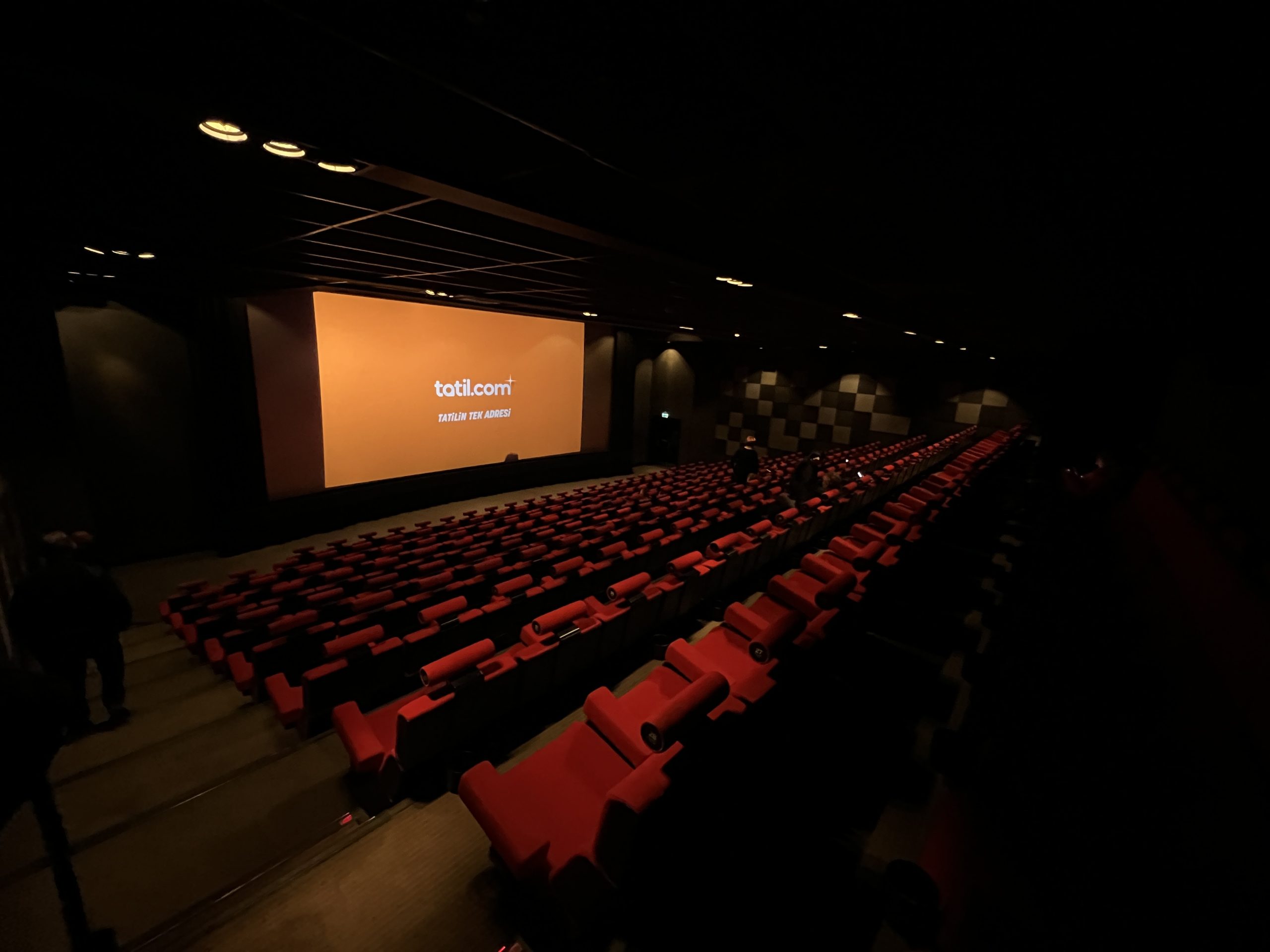 Sinema Salonlarımız EyesOn İstanbul